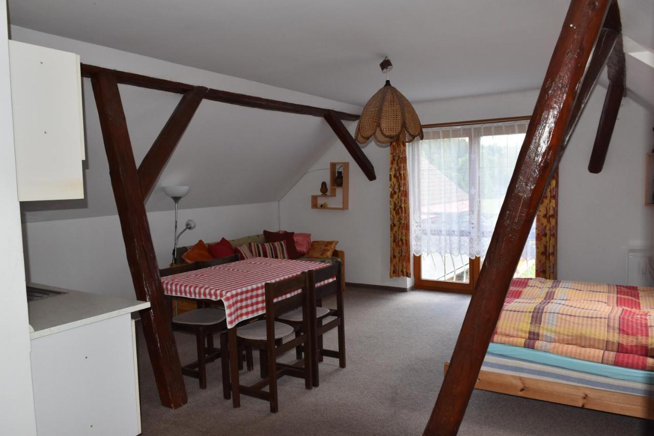 Apartmany Janovice Jívka Eksteriør billede
